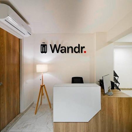 Wandr Hotel- Near Mg Road Бенґалуру Екстер'єр фото